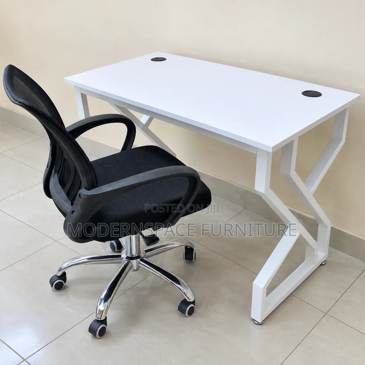 Executive Study Desk With Black Office Chair