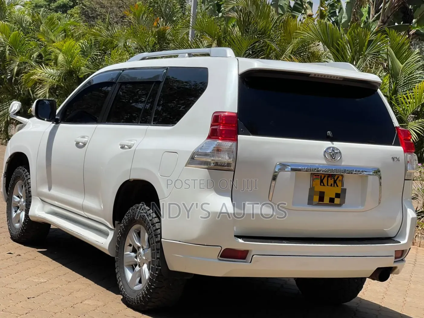Toyota Land Cruiser Prado 2.7 i 2010 White