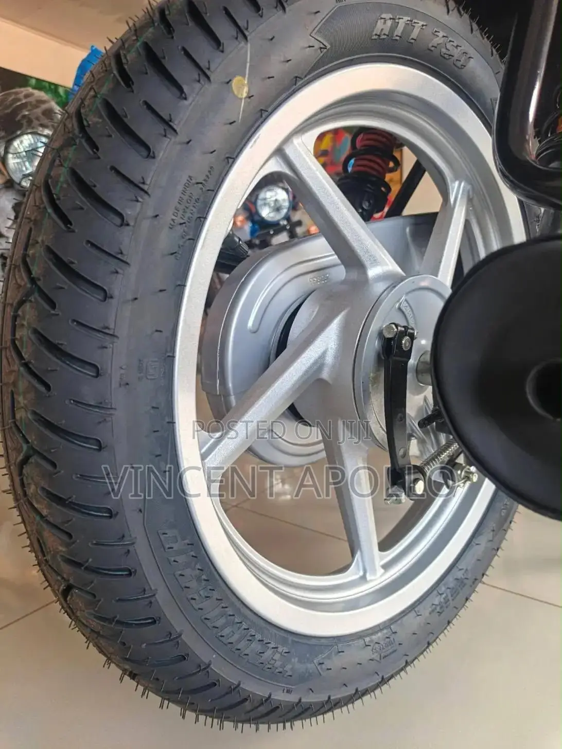 New Bajaj Boxer 2025 Red