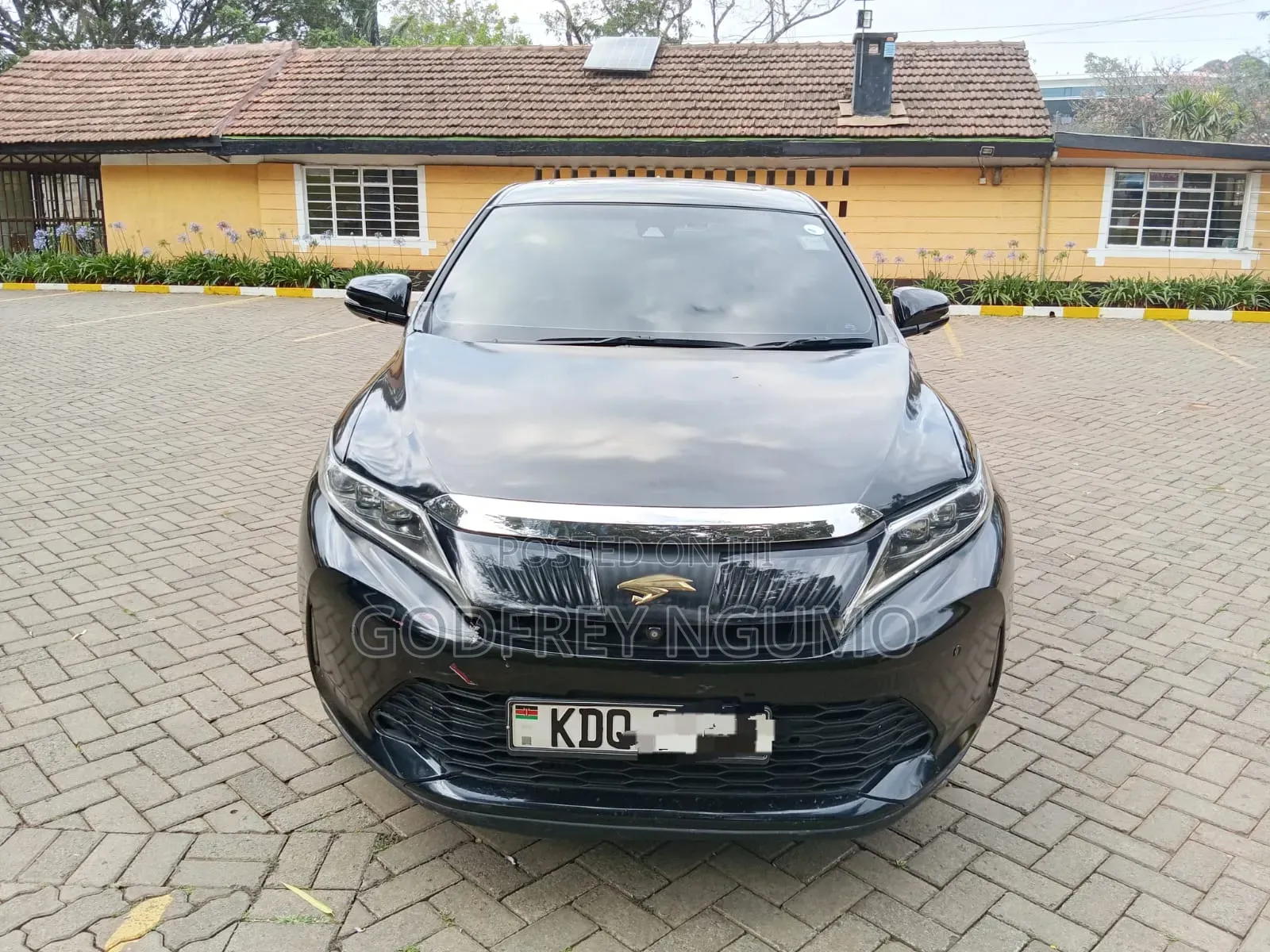 Toyota Harrier 2017 Black