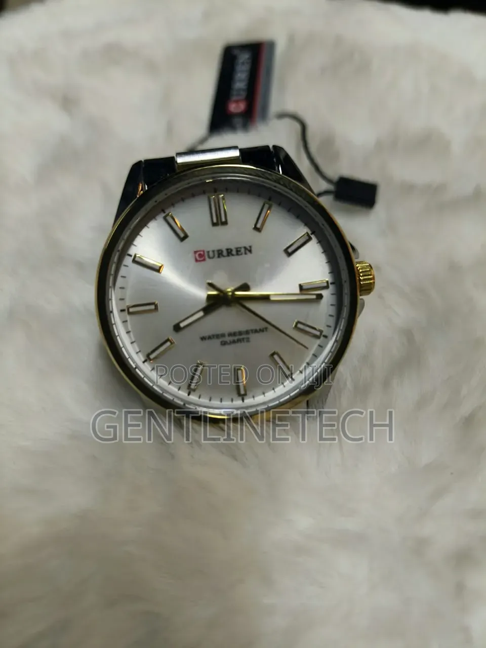 Curren C9090G Silver and Gold Watch – KSh 3,000