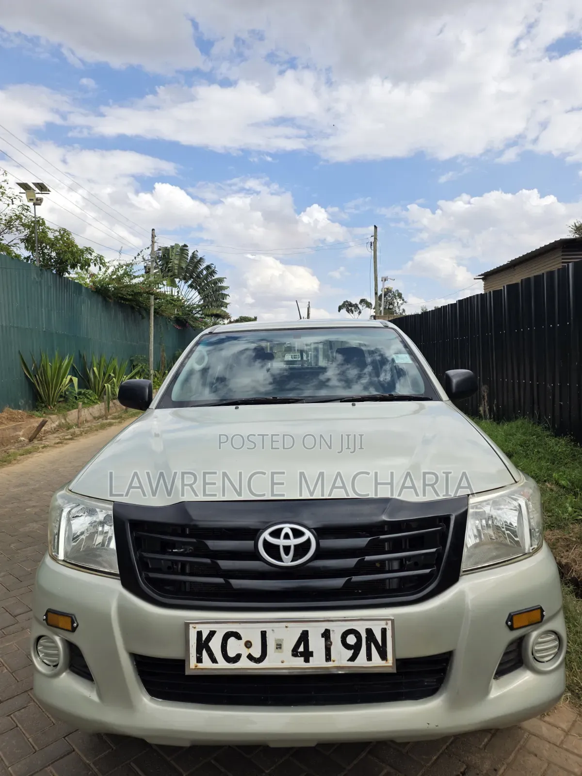 Toyota Hilux 2016 Gold