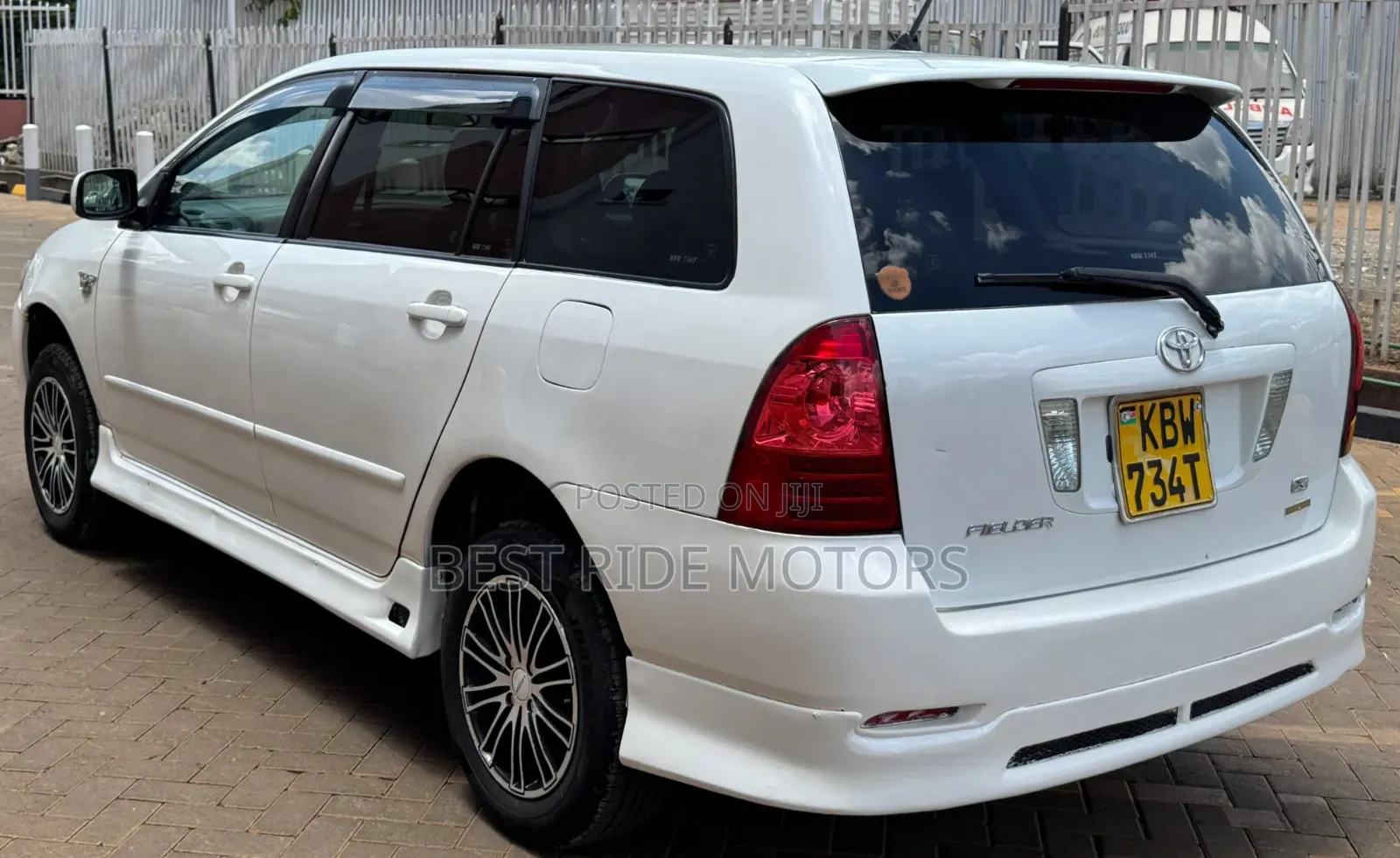 Toyota Corolla Fielder 1.5 Petrol FWD 2006 White