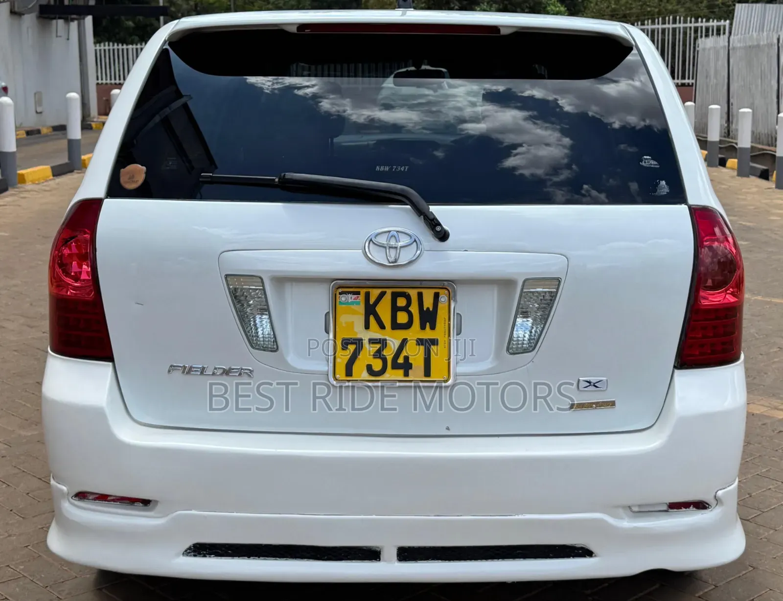 Toyota Corolla Fielder 1.5 Petrol FWD 2006 White
