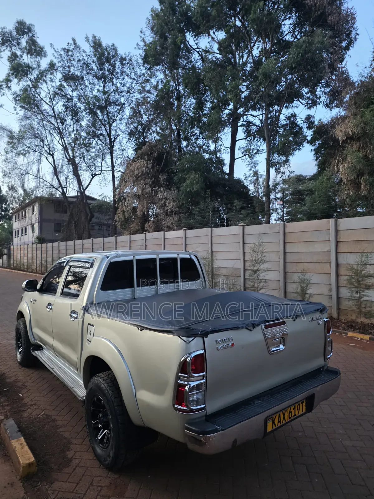 Toyota Hilux 2007 Gold
