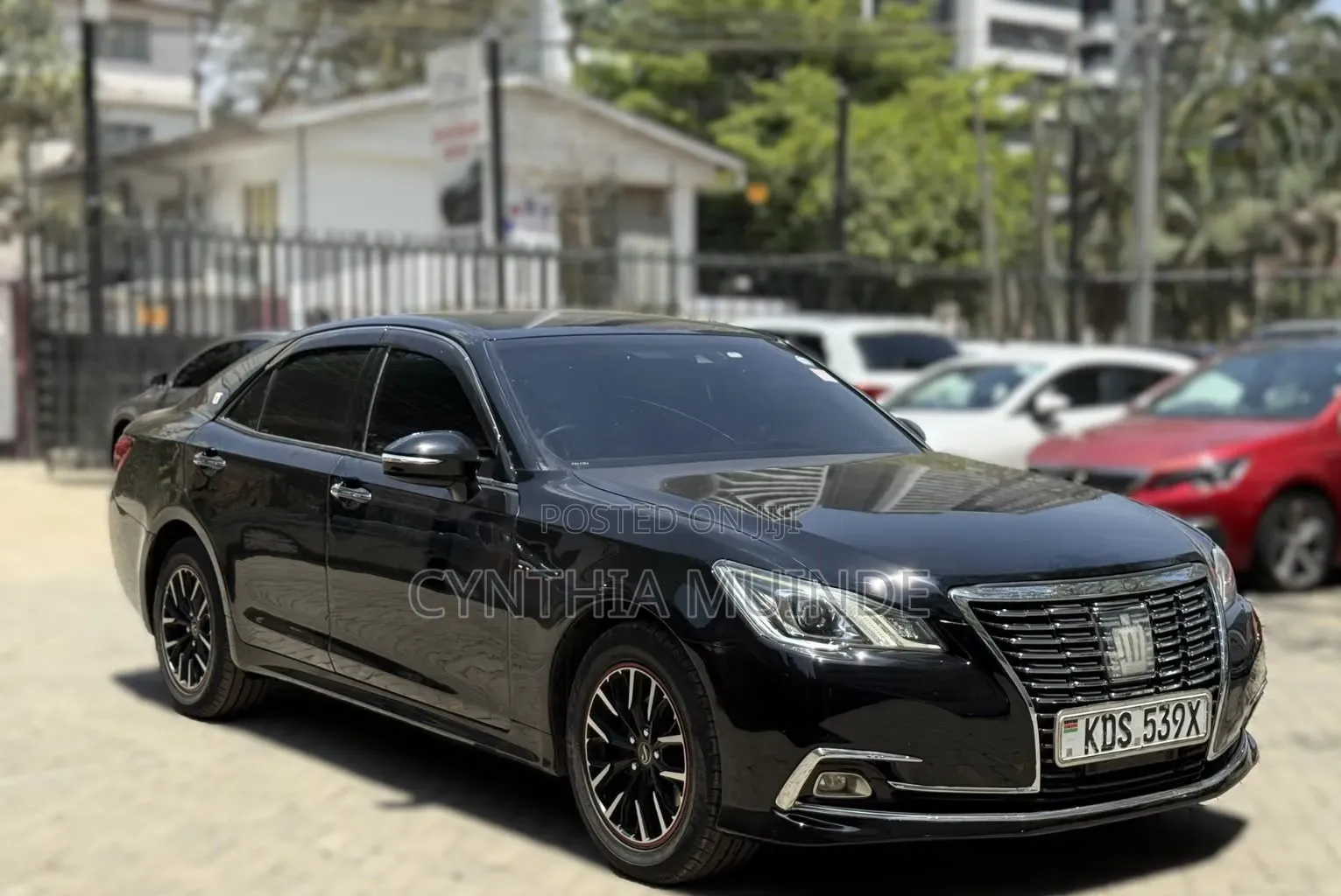 Toyota Crown 2016 Black
