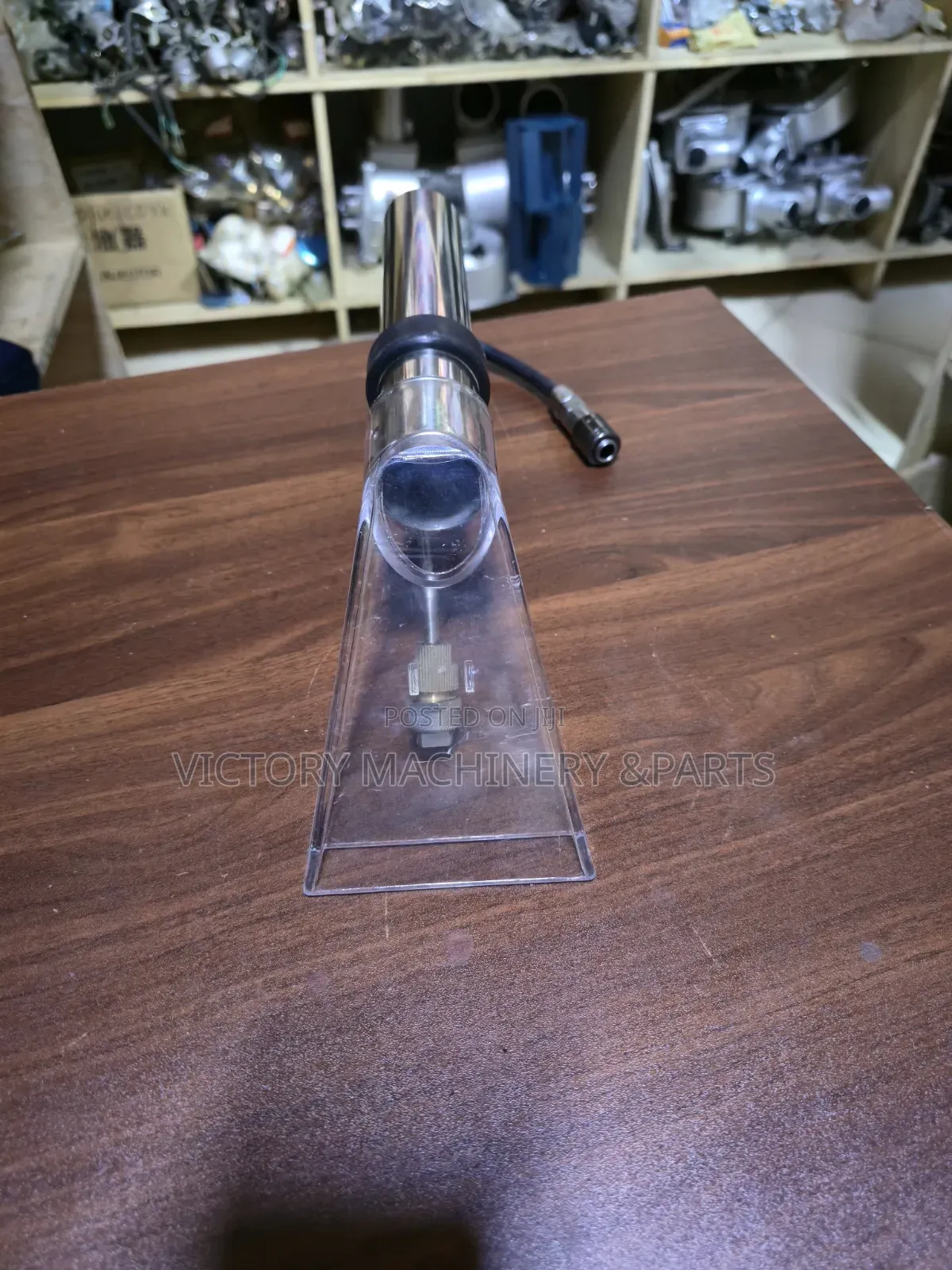 Wet/Dry Nozzle Handle Carpet Cleaner