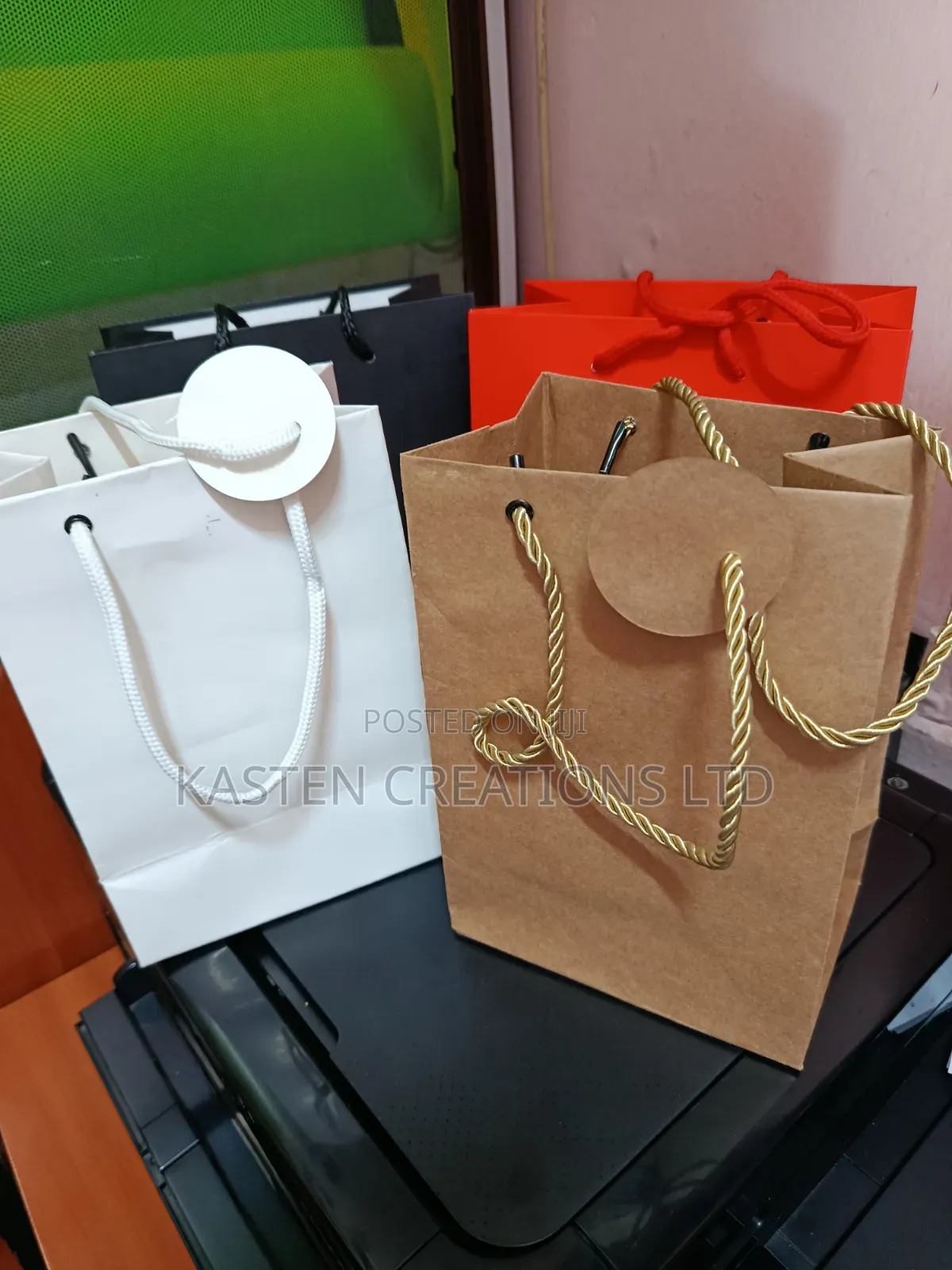 Gift Bags Brown/White, Plain and Printed