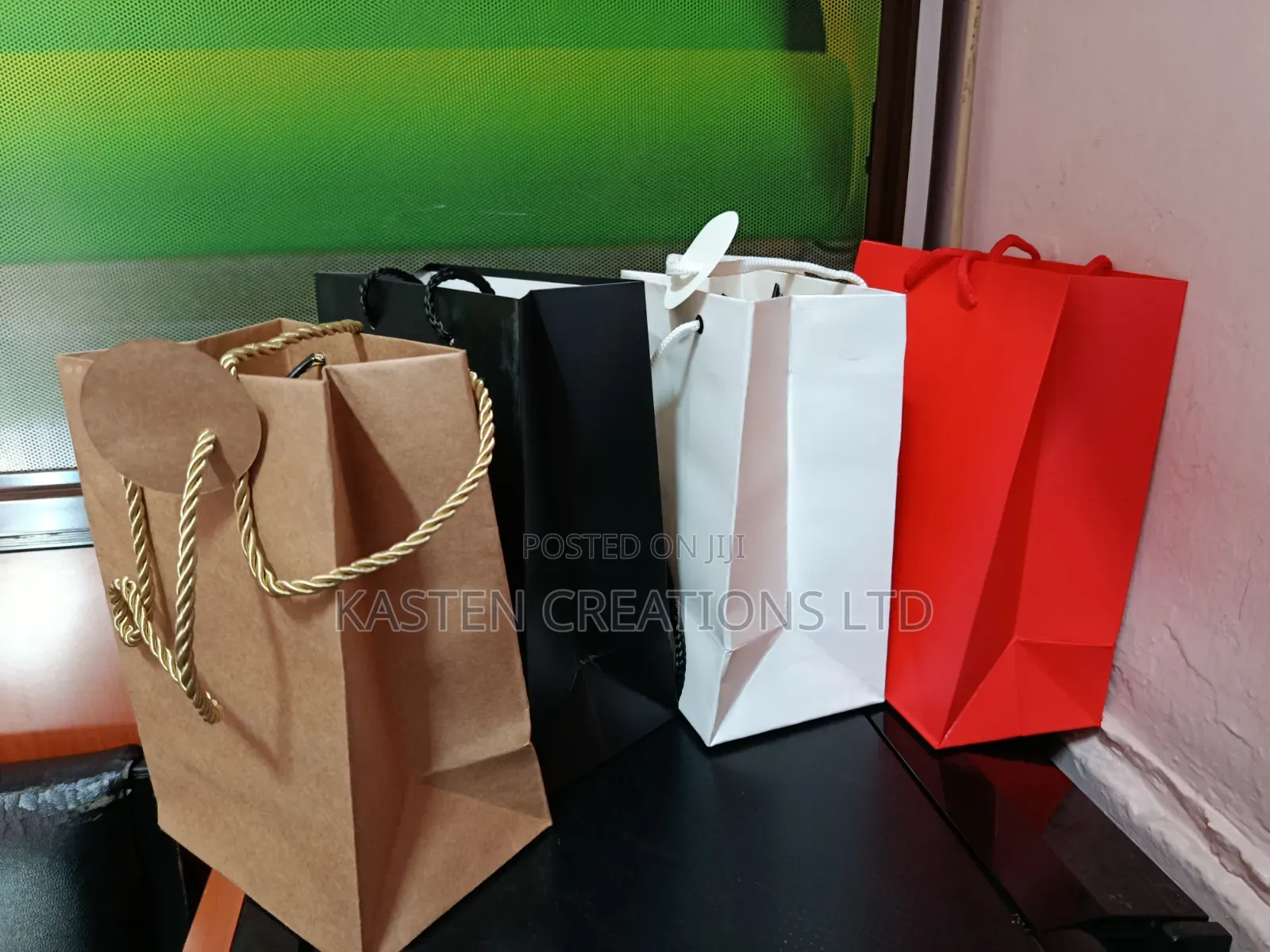 Gift Bags Brown/White, Plain and Printed
