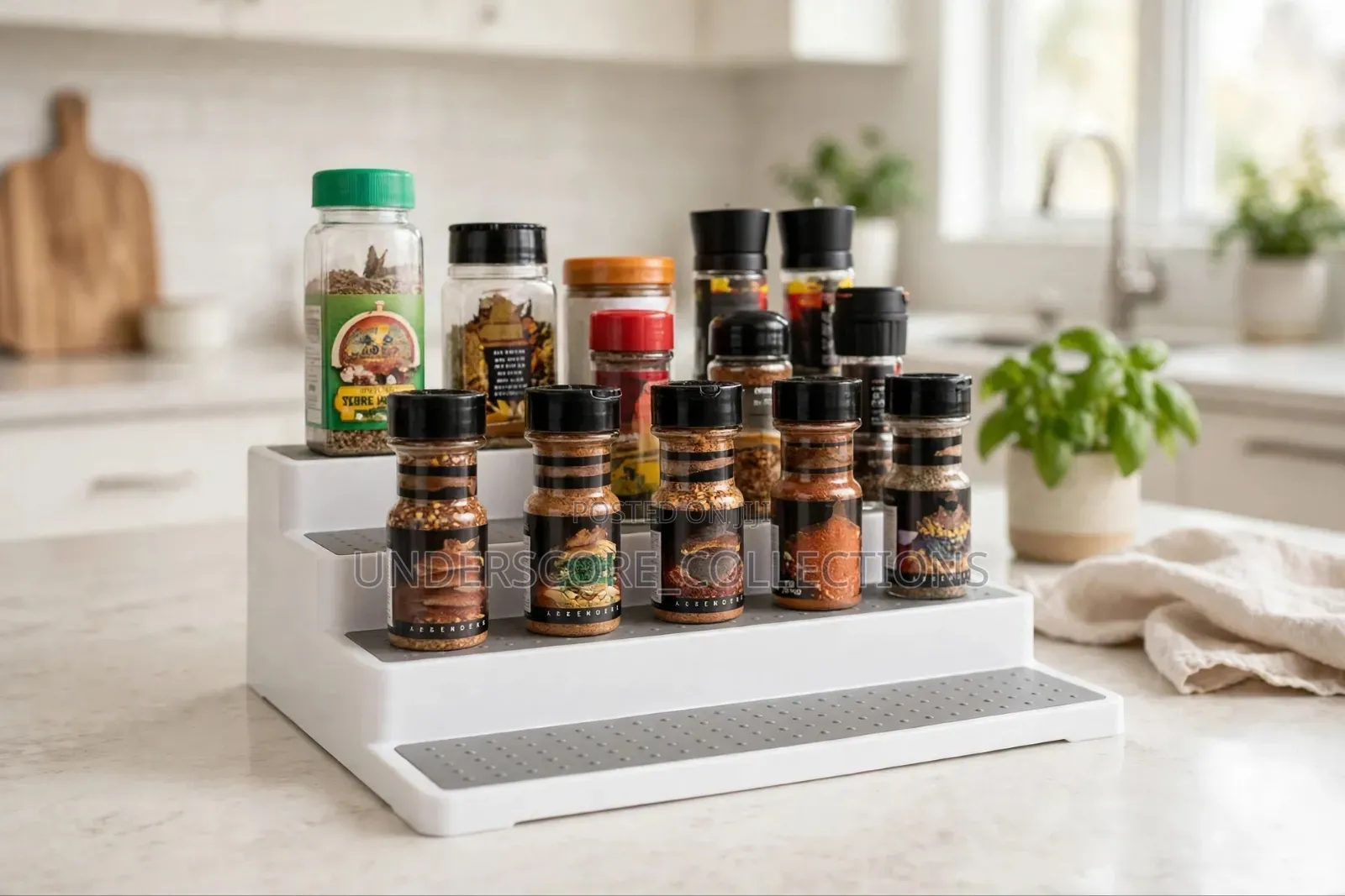 *3 Tier Non-Slip Multi Purpose Spice Rack*