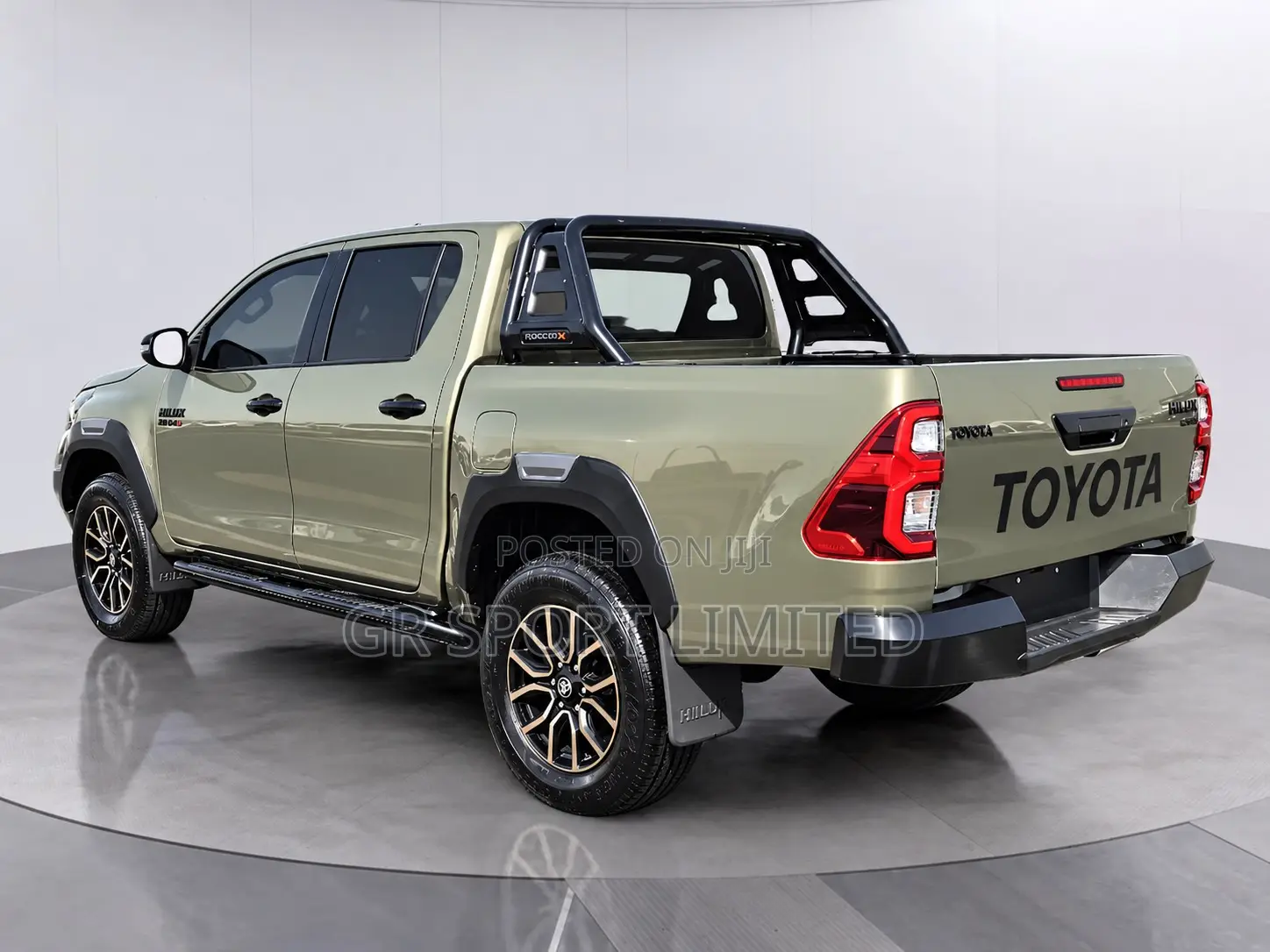 Toyota Hilux Revo Double Cab Deisel 2.8 AWD 2019 Brown