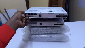 Epson Powerlite 1776w Projector, Slim Projector