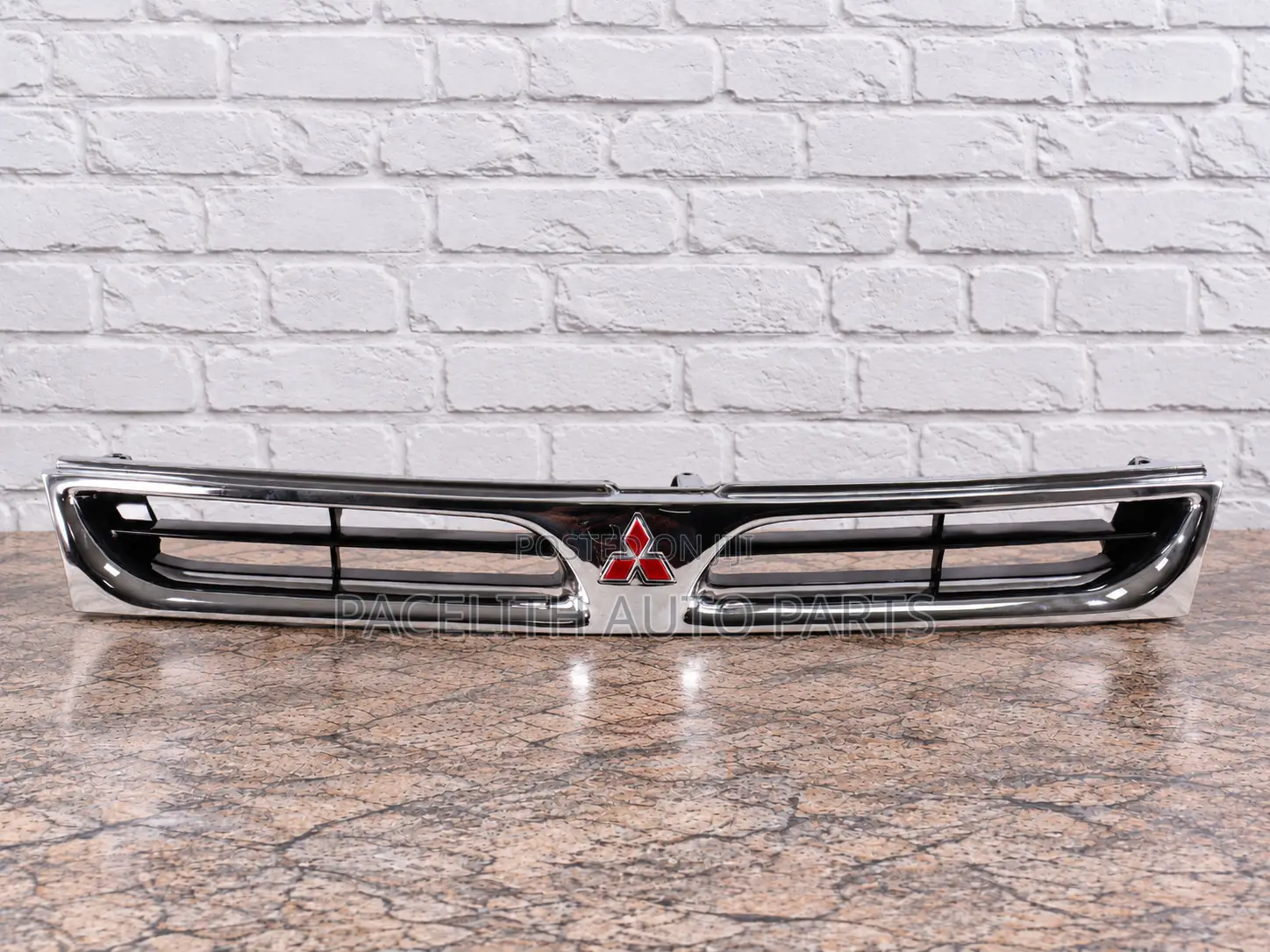 FPI Grille Mitsubishi Lancer Cb 1993