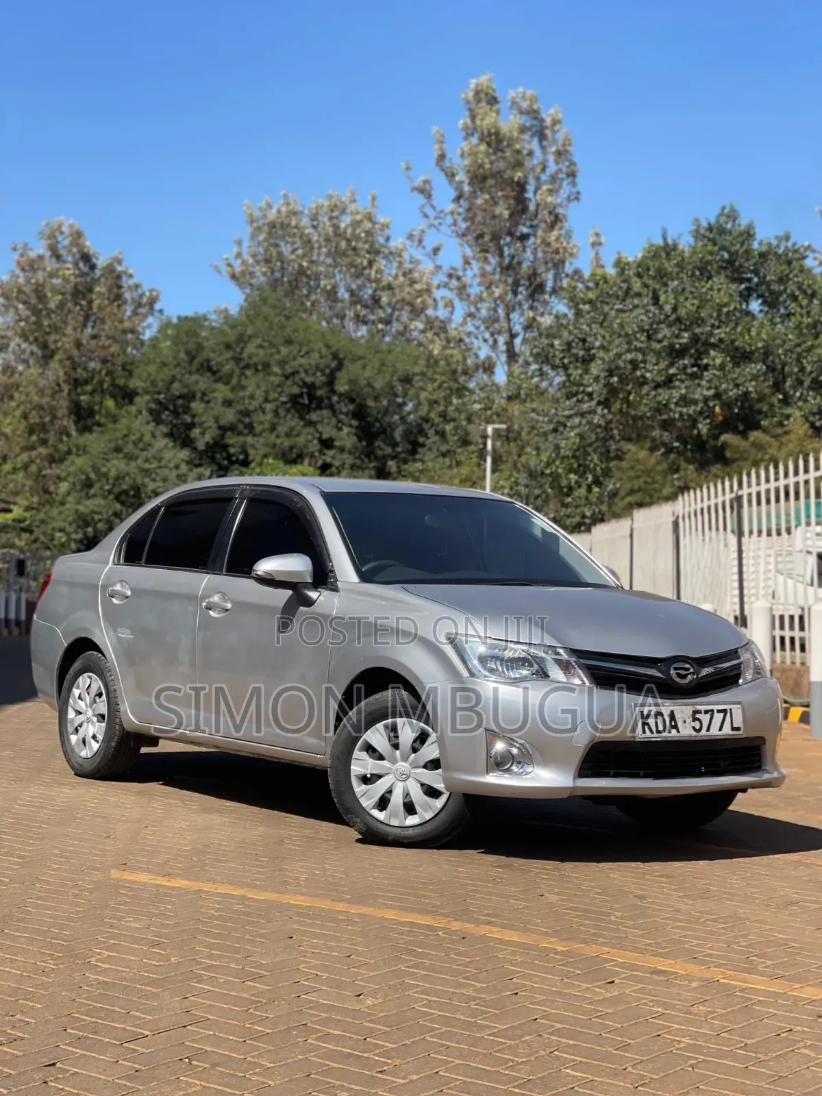 Toyota Axio 2014 Silver