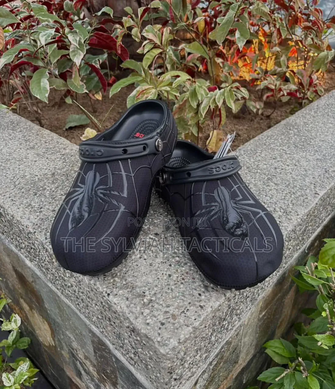 Spider-Man Neo Clogs (Black Marvel) Unisex