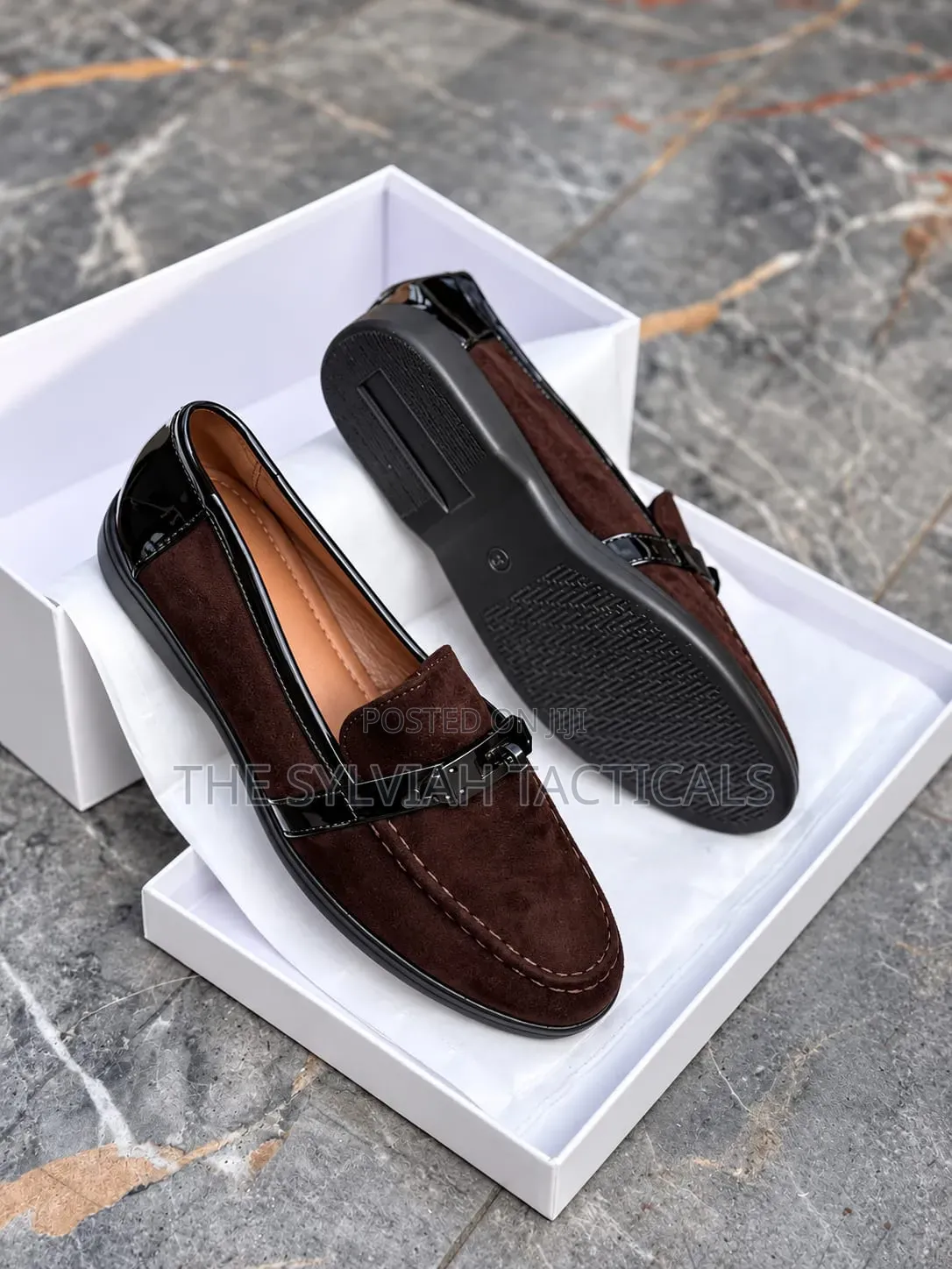 suede Unlaced Brogues