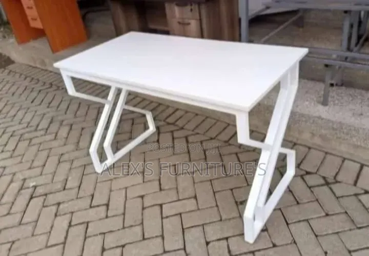One Seater Office Desk
