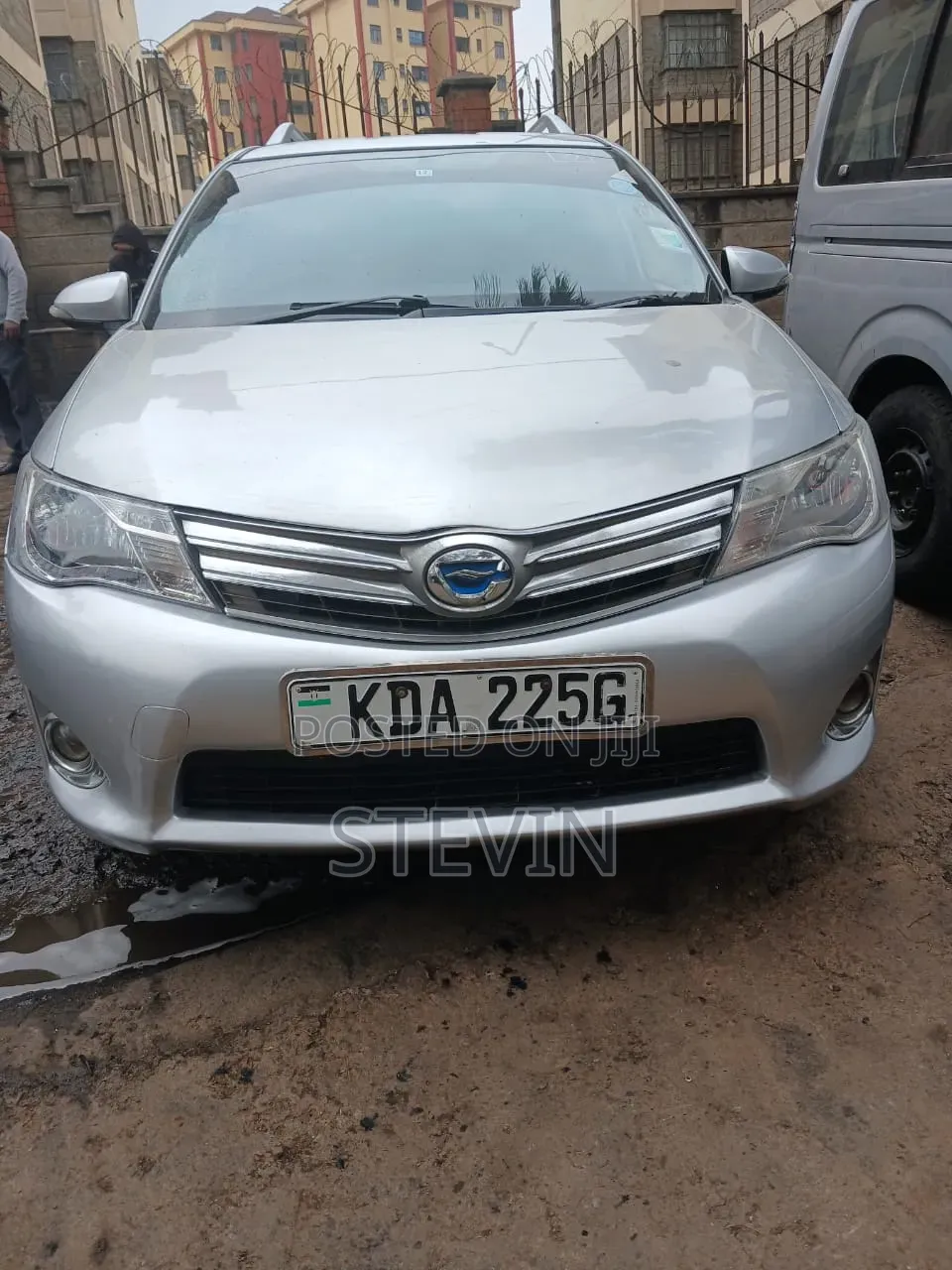 Toyota Corolla Fielder 2015 Silver