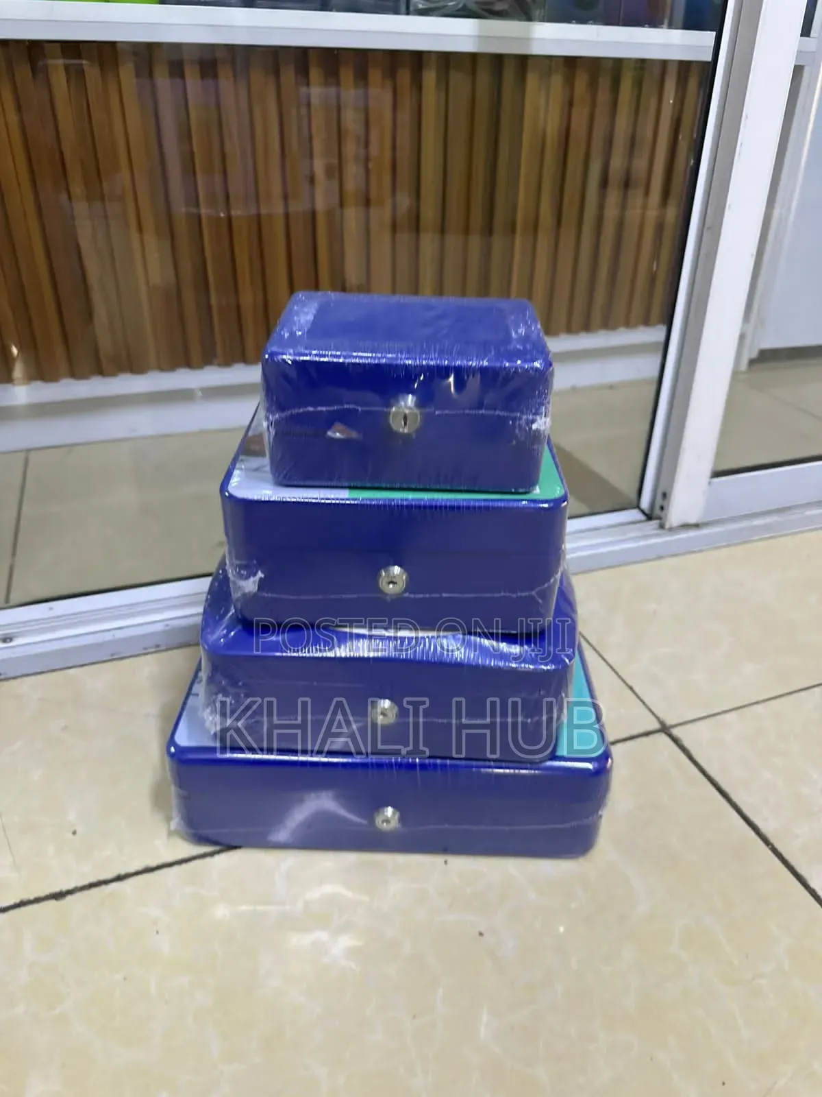 Cash Box Metal Cash Safe Box for Small Businesses