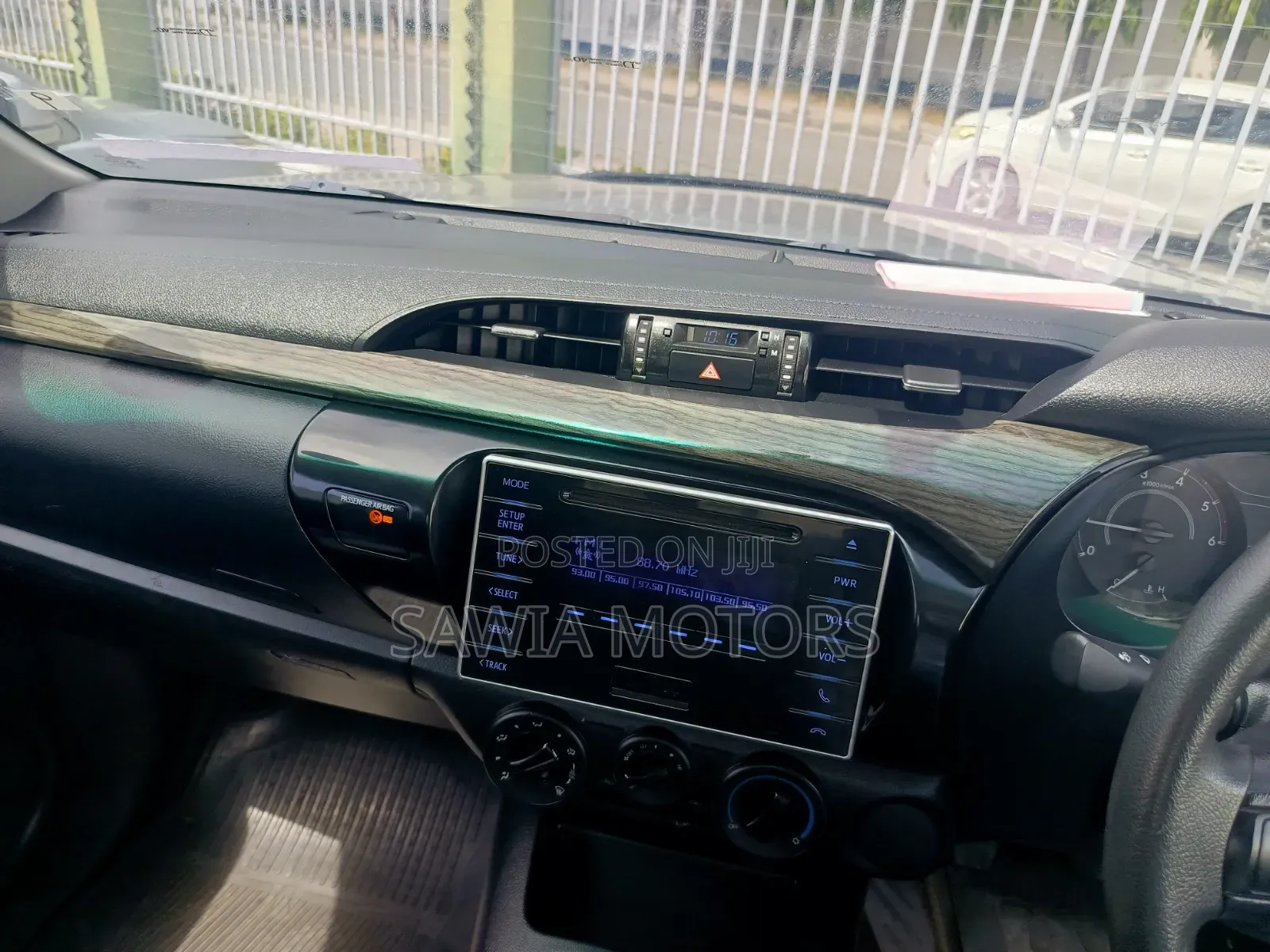 Toyota Hilux Revo Single Cab Deisel 2.8 RWD 2020 Silver