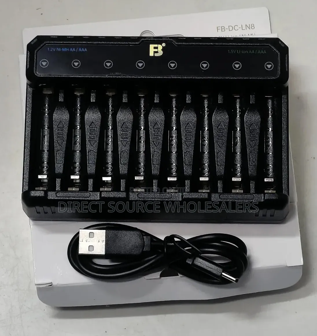 Type-C Powered Smart Charger for AA and AAA Batteries