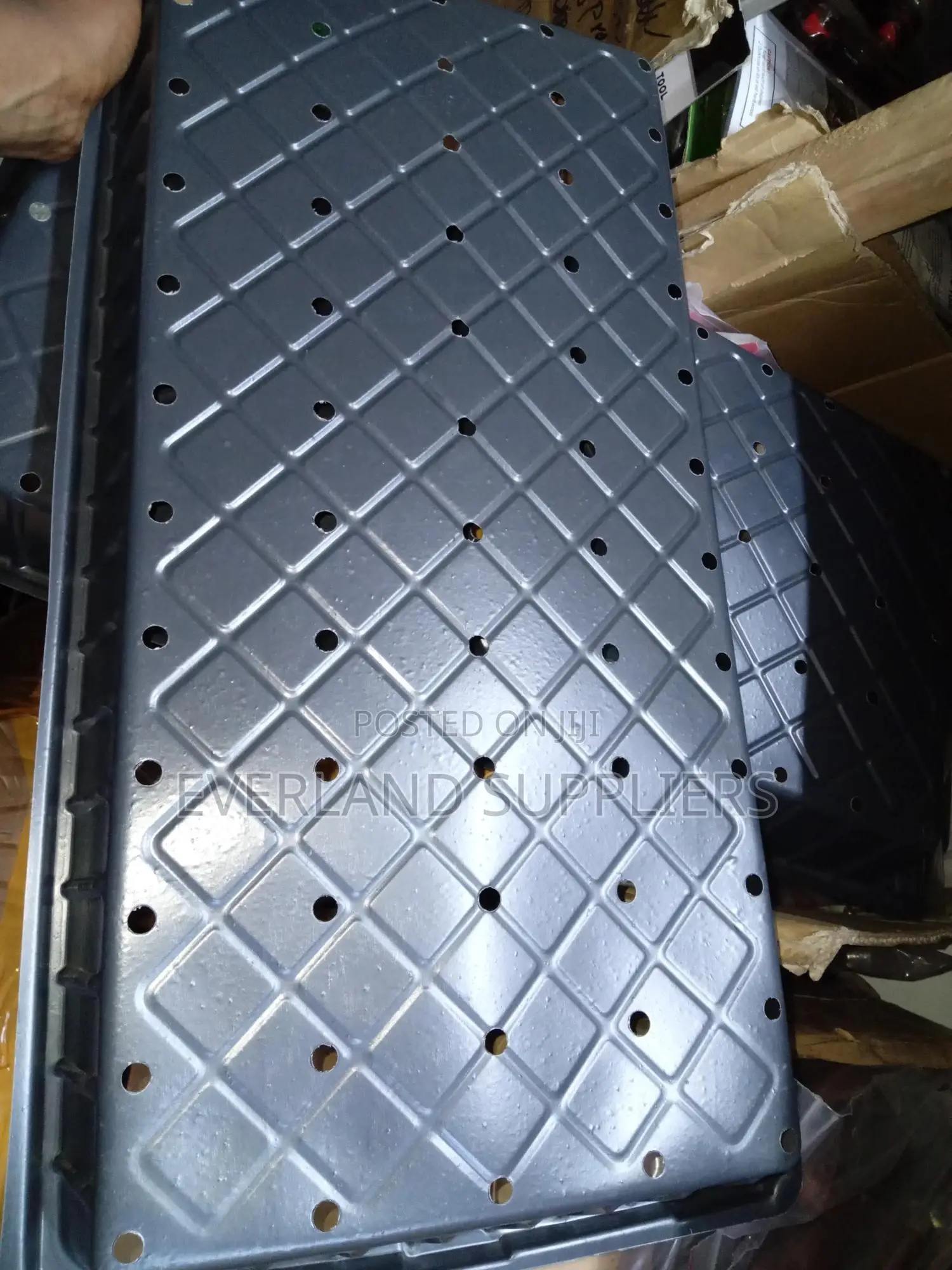 Hydroponic Trays for Garden Starters - With Holes