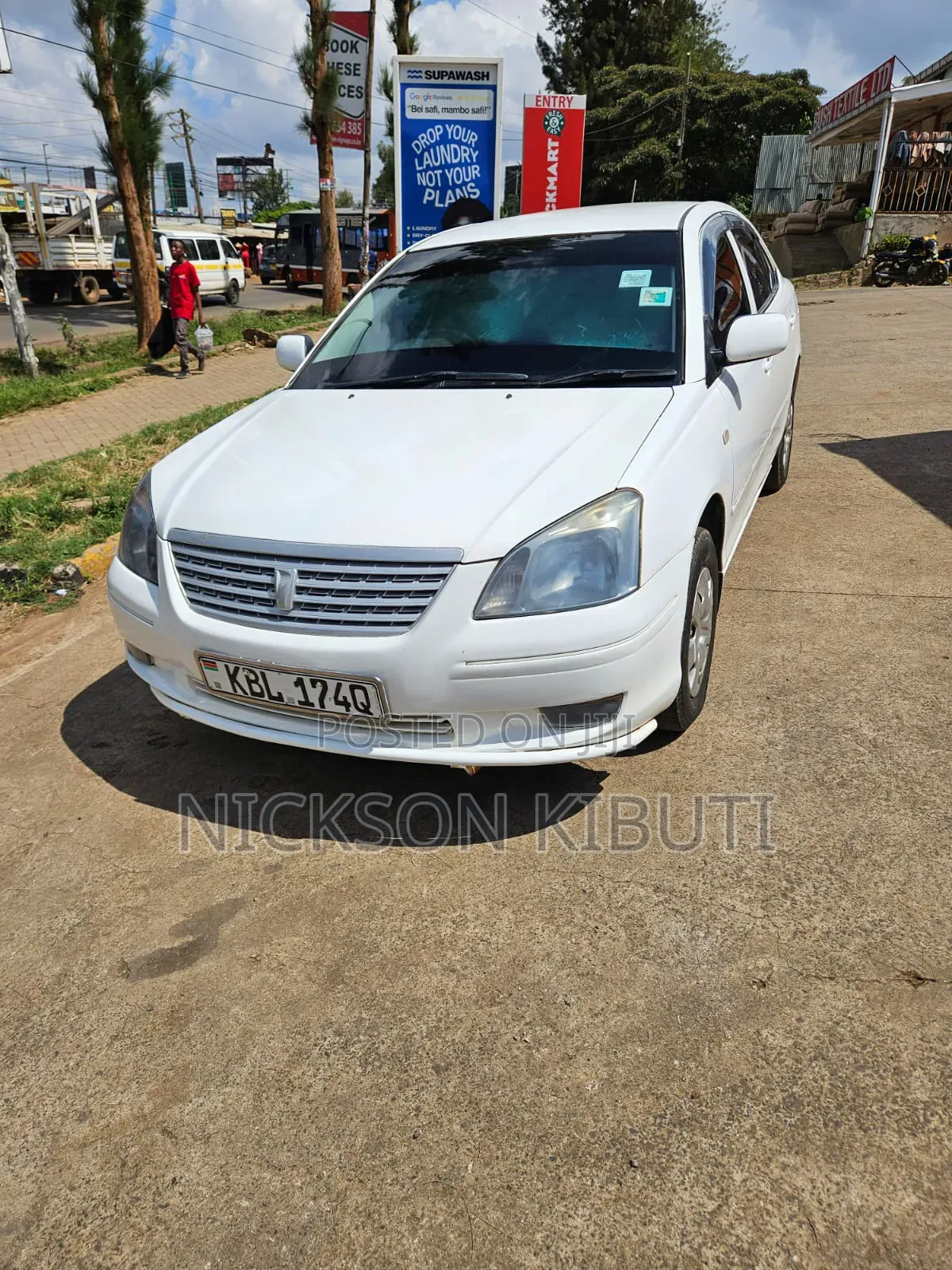 Toyota Premio 2010 White