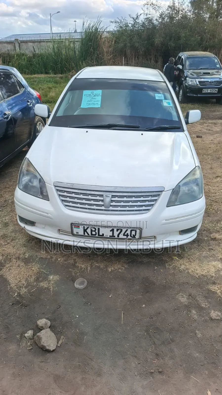 Toyota Premio 2010 White