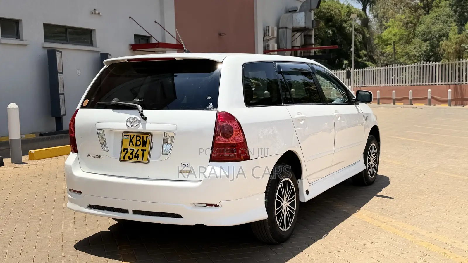 Toyota Corolla Fielder 1.5 Petrol FWD 2006 White