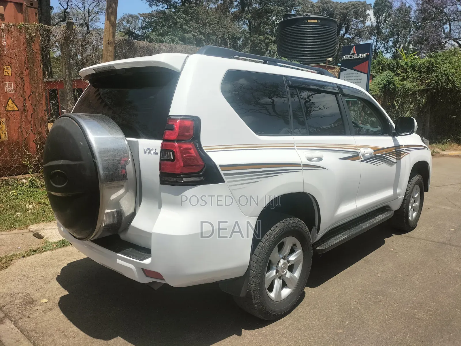 Toyota Land Cruiser Prado 2012 White