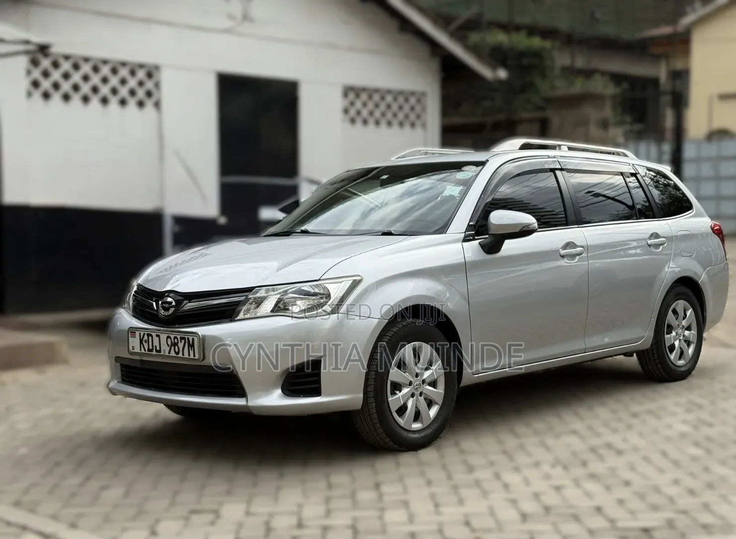 Toyota Corolla Fielder 2015 Silver