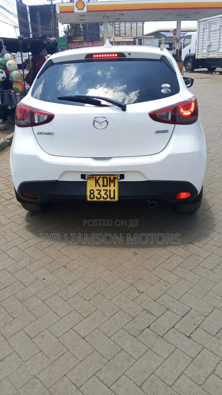 Mazda Demio 2017 Pearl