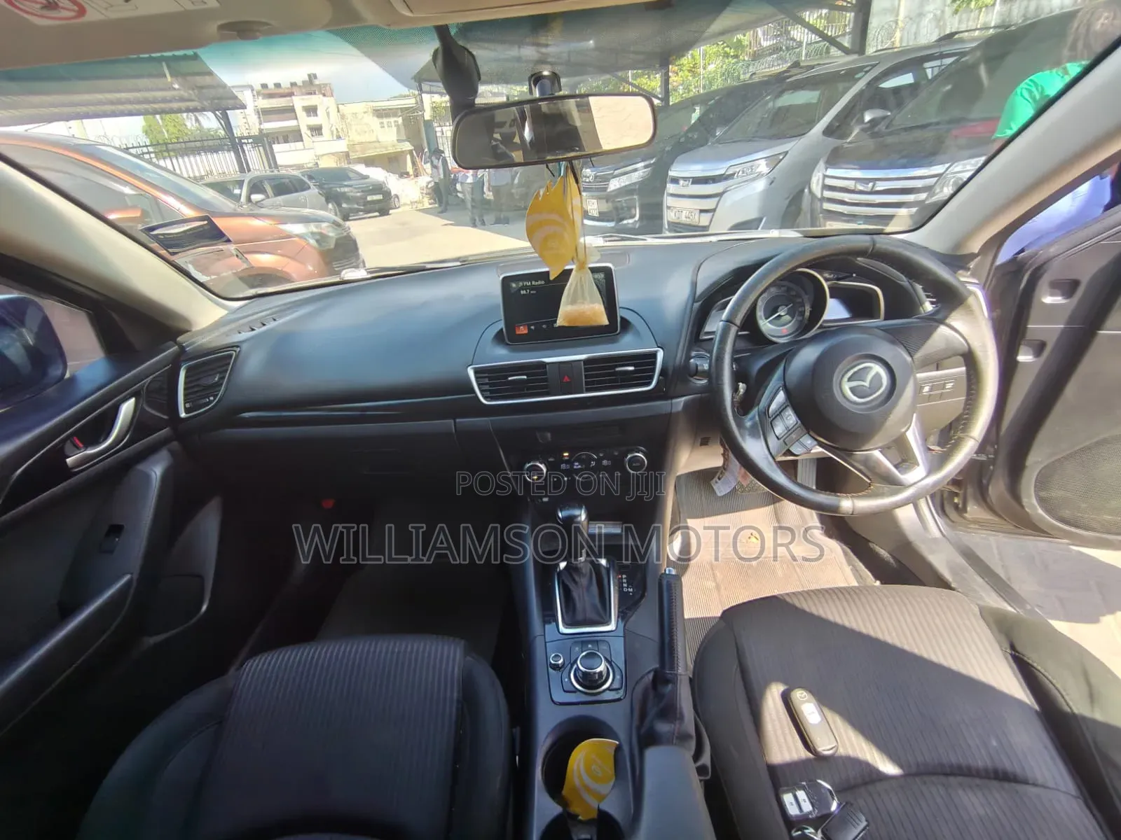 Mazda Axela SV Premium 2014 Gray