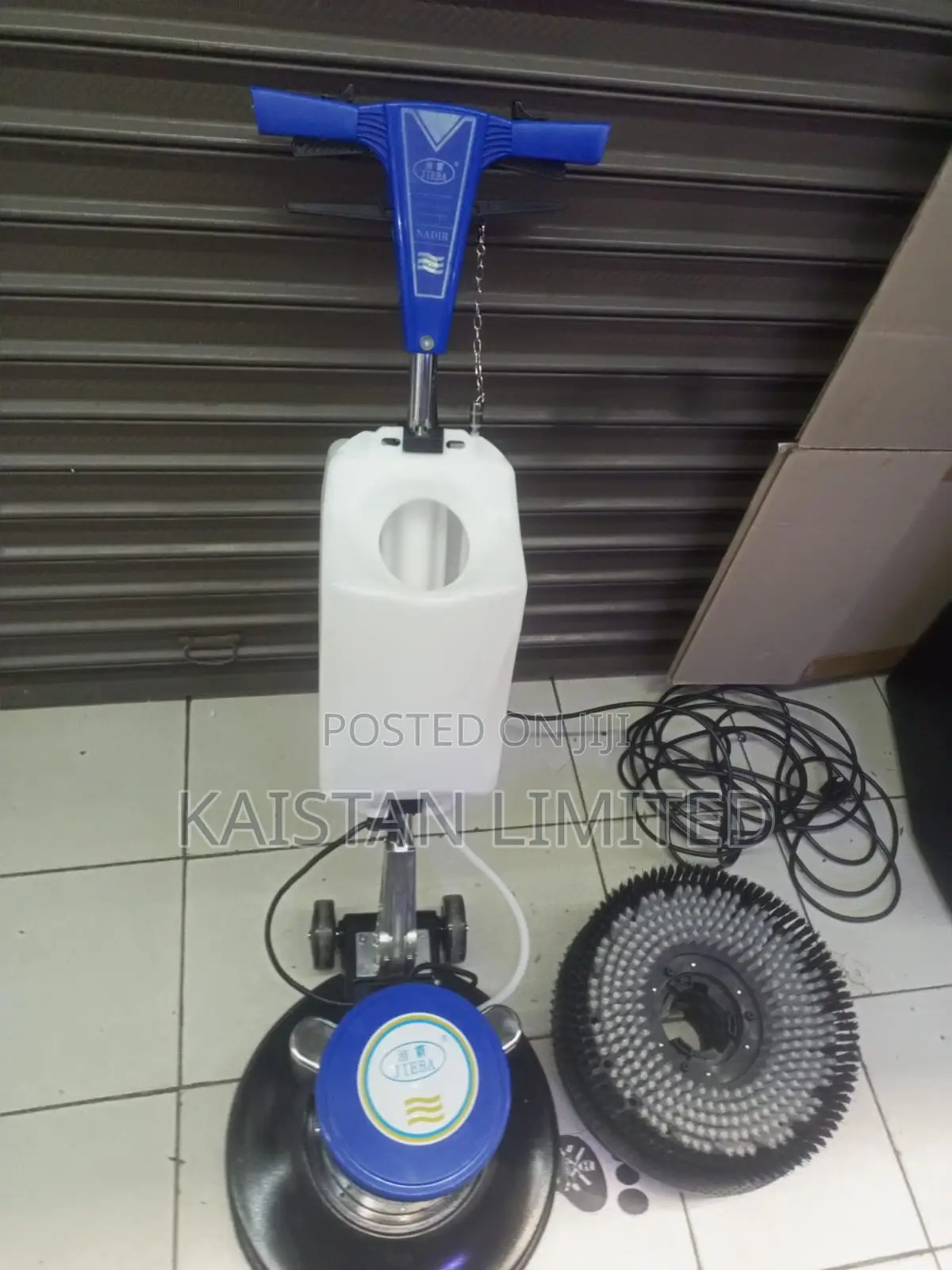 Carpet Cleaner / Floor Scraber 3in 1