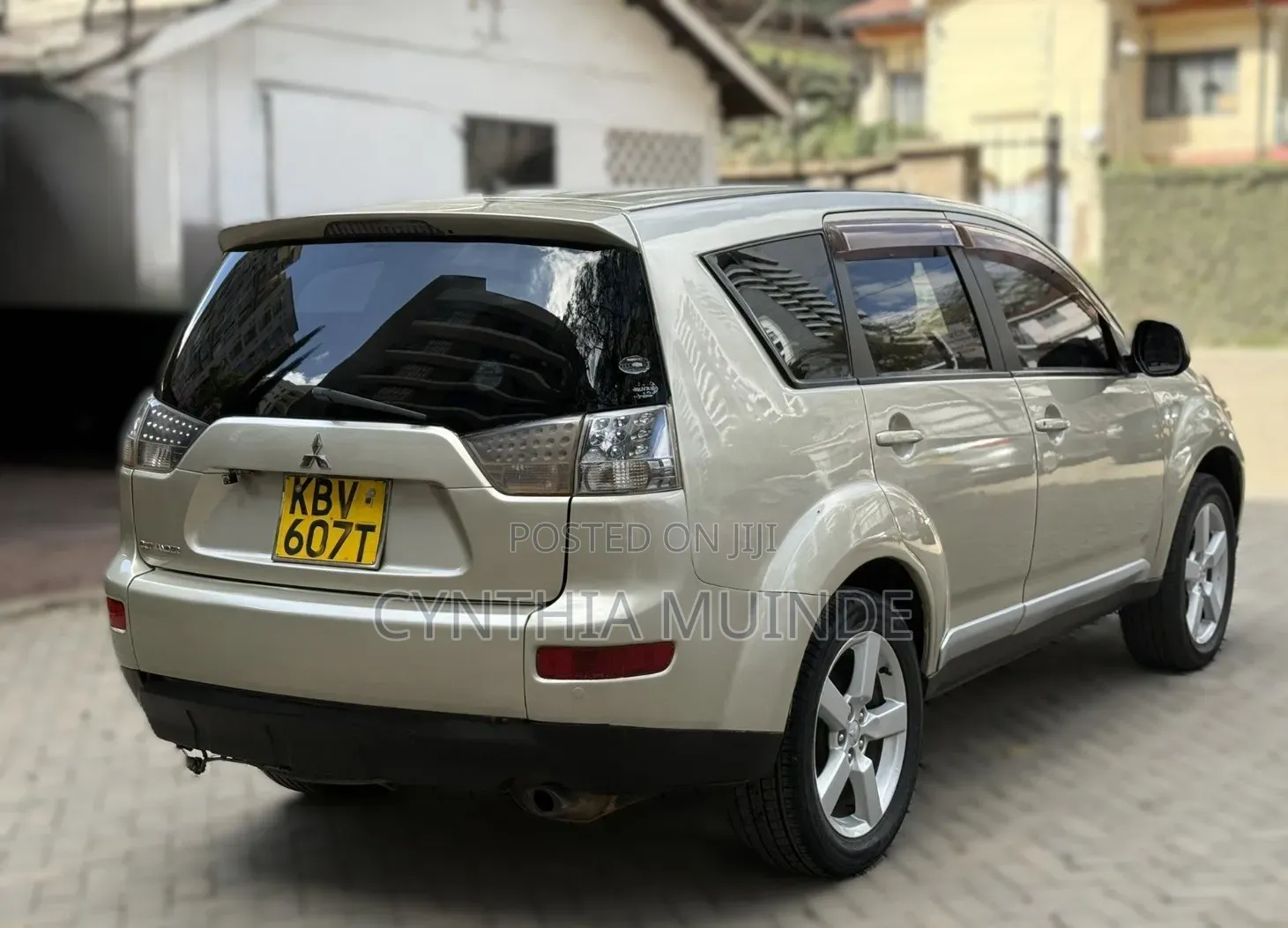 Mitsubishi Outlander 2008 Gold