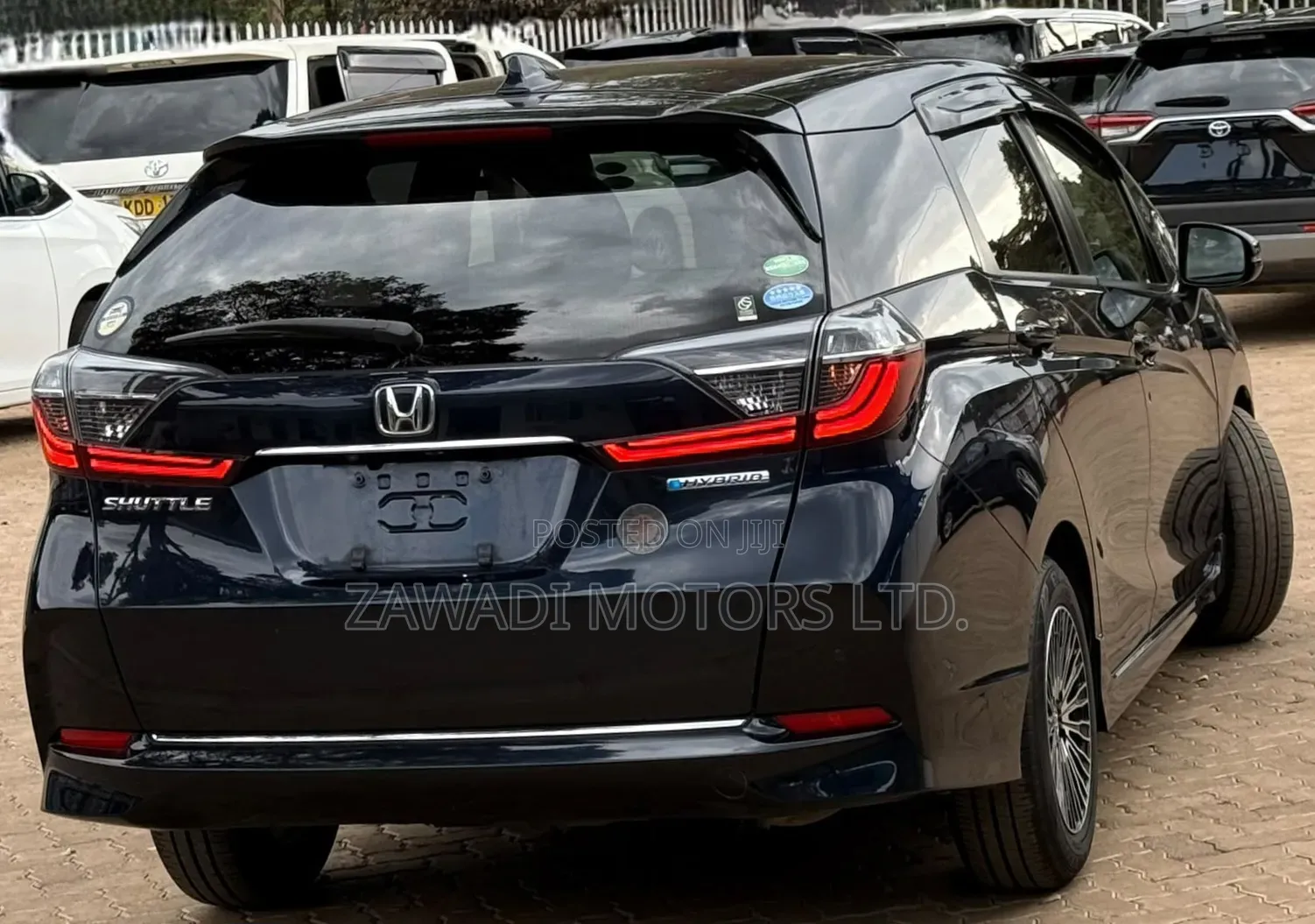 Honda Fit Shuttle 1.5 Hybrid 2WD 2019 Black