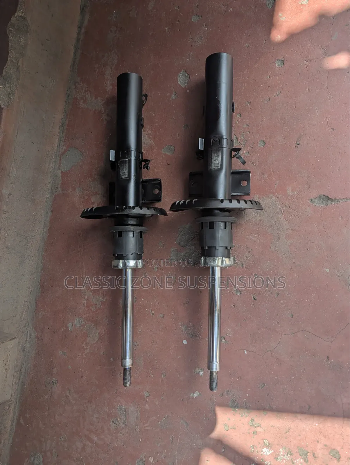 Volkswagen Polo Shock Absorbers.