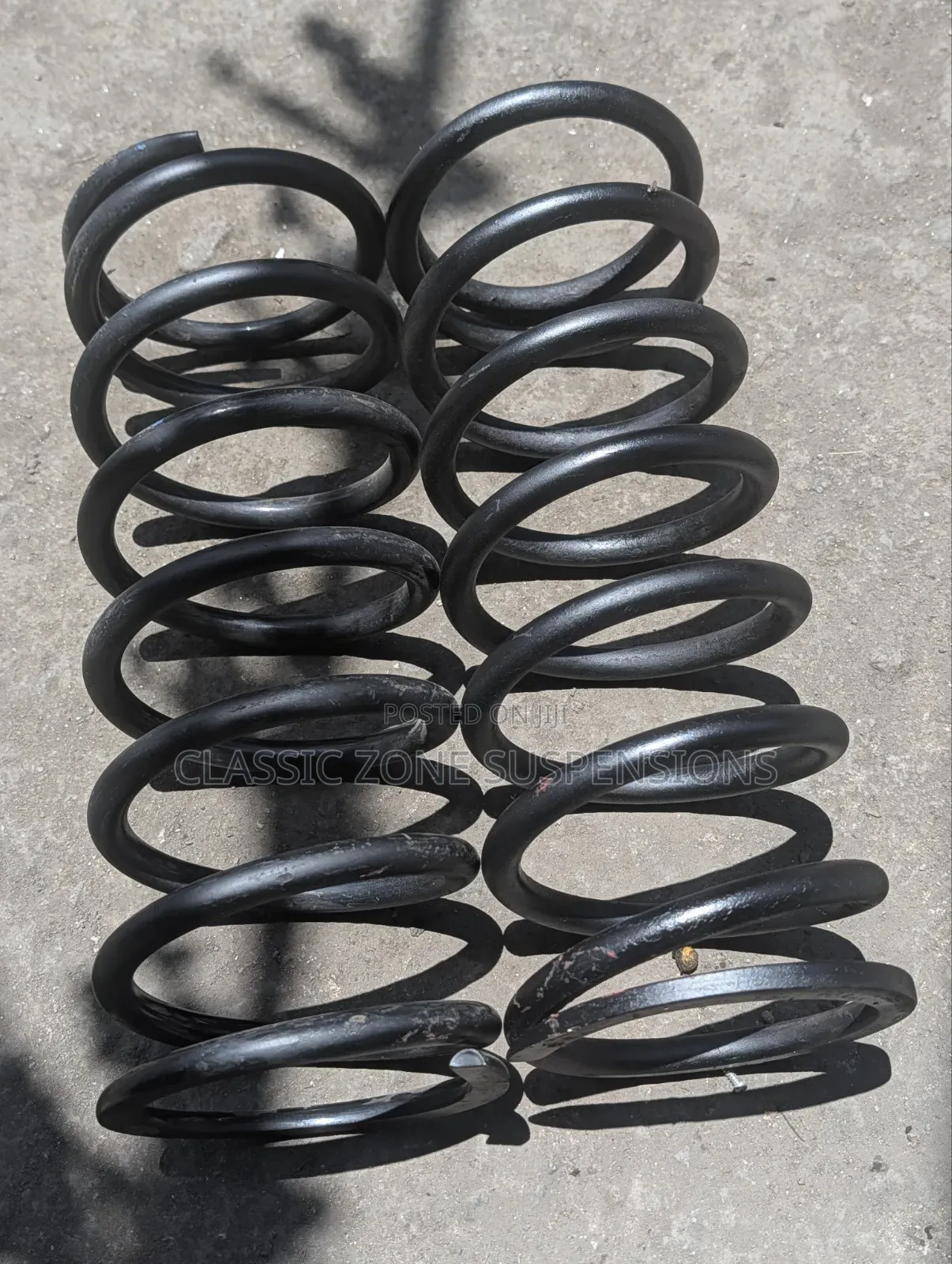 Land Rover Defender 110 Heavy Duty Springs.