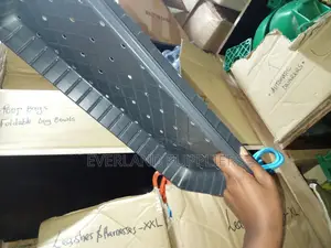 Open-Bottom Drainage Growing Trays - With Holes