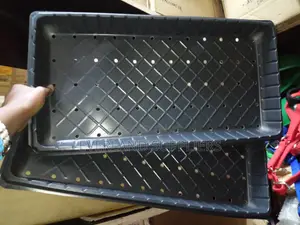 Hydroponic Trays for Efficient Planting - With Holes