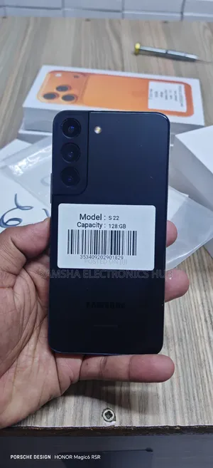 Samsung Galaxy S22 5G 128 GB Black