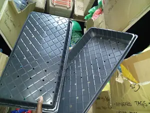 Practical Seedling Trays With Holes - With Holes