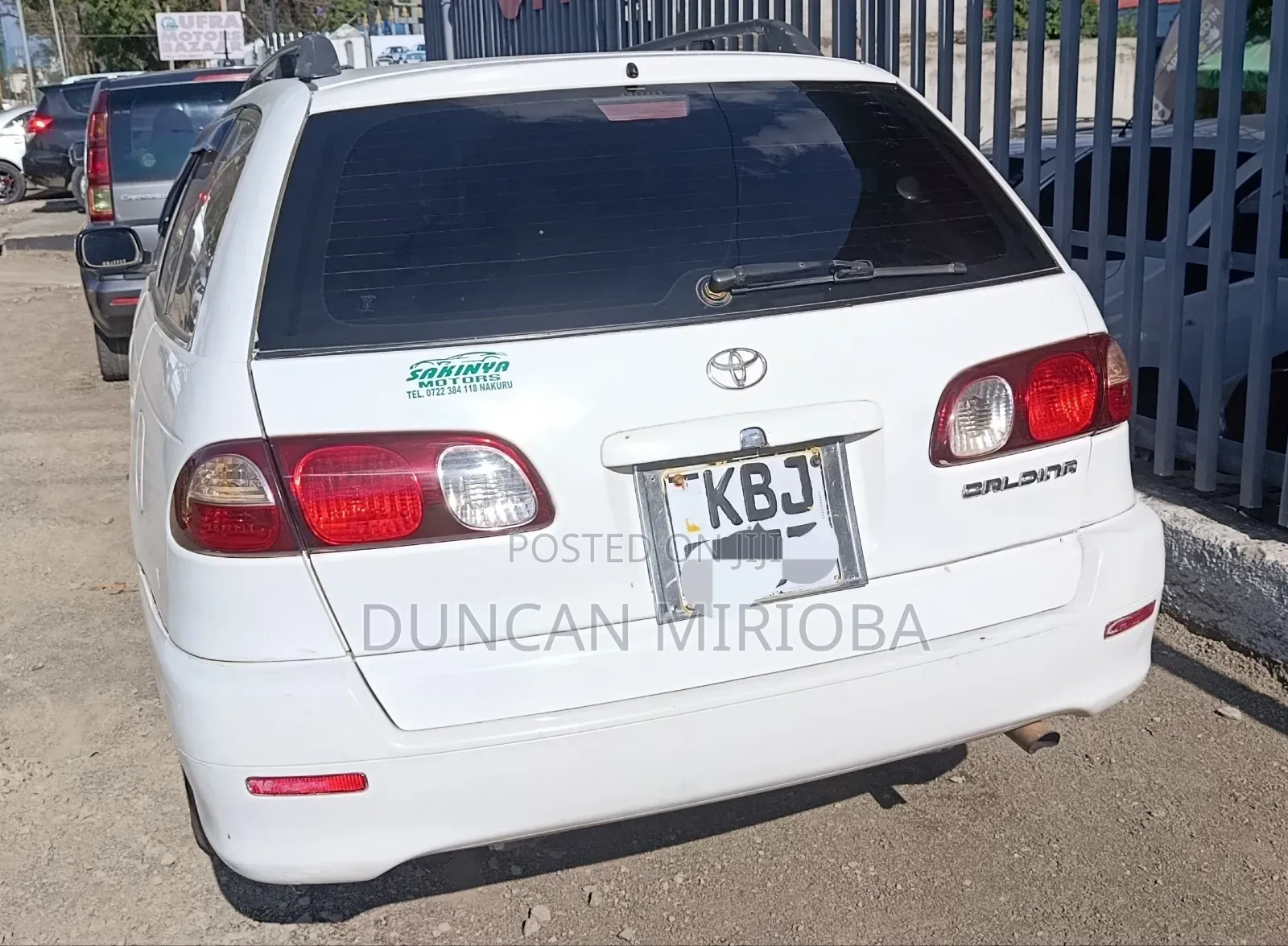 Toyota Caldina 2001 White