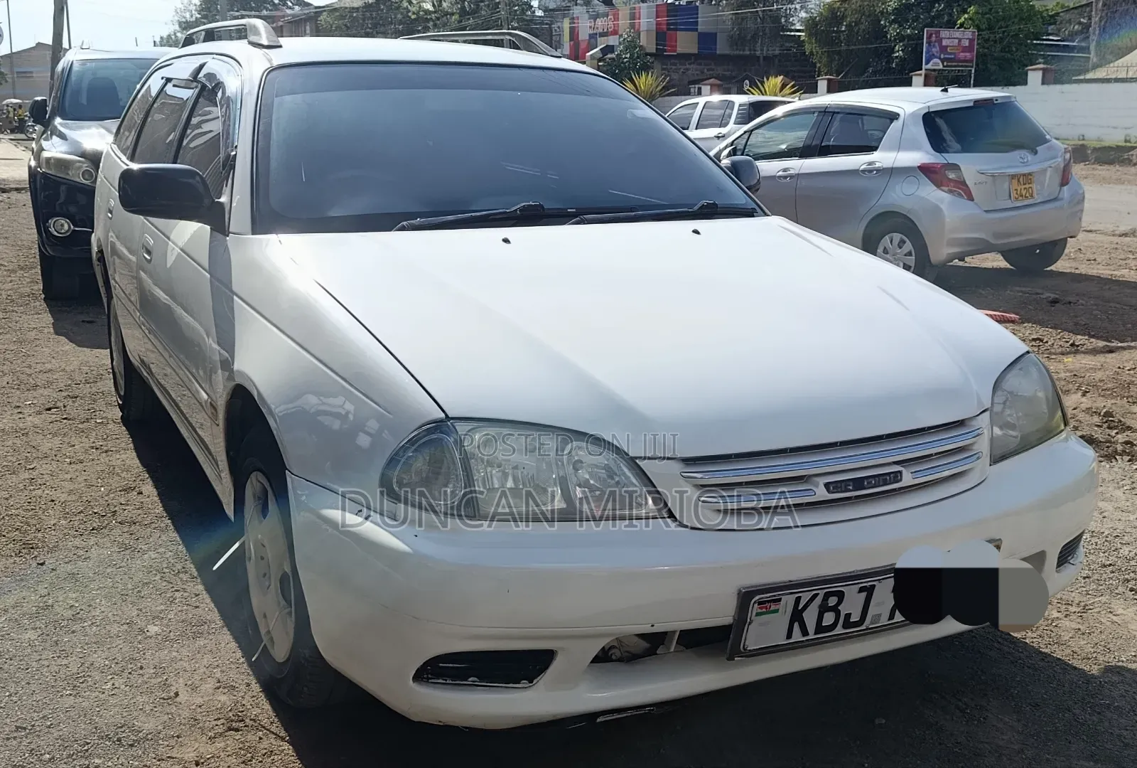 Toyota Caldina 2001 White