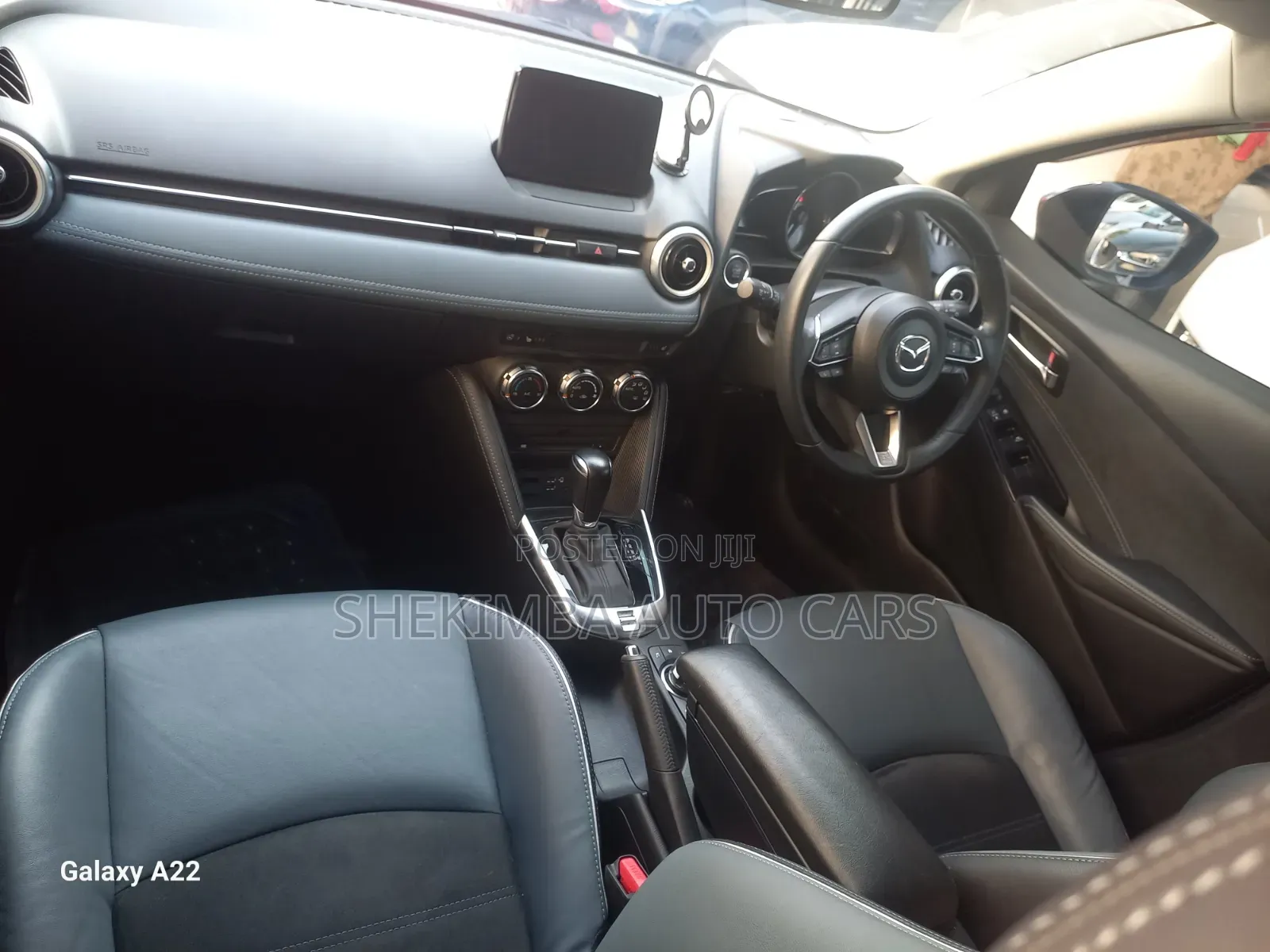 Mazda 2 2021 Gray