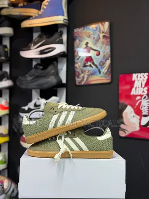 Adidas Samba OG Crochet Pack / Knit Pack in "Orbit Green" .