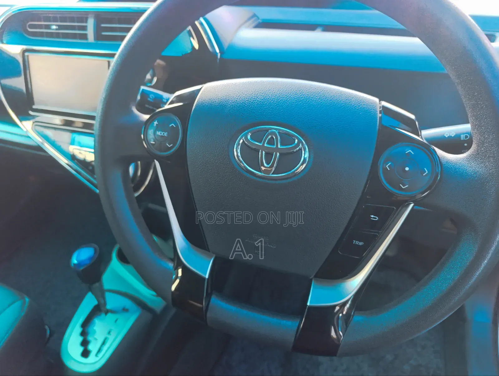 Toyota Aqua 2019 White