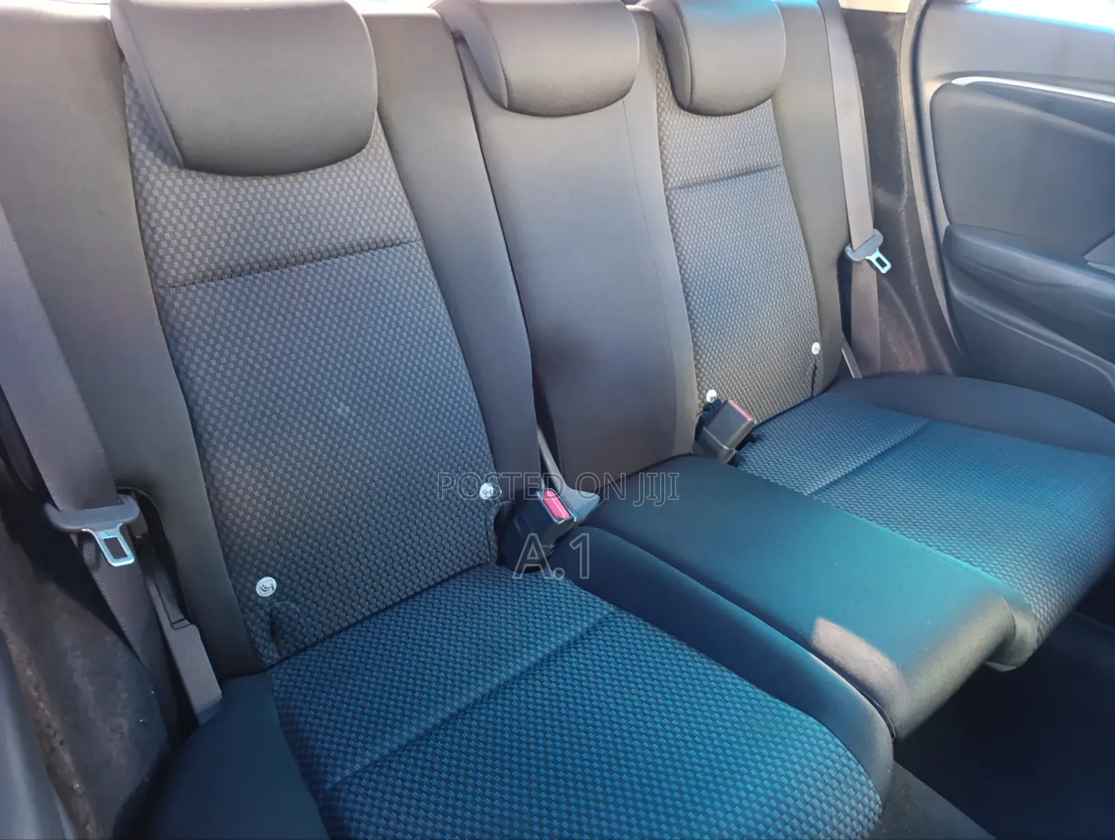Honda Fit 2019 Off white