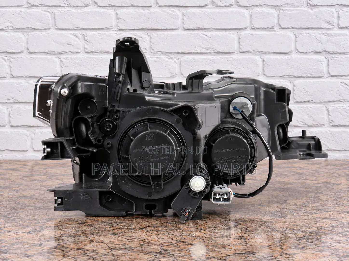 Head Lamp / Head Light Mitsubishi Outlander 2013 - 2015