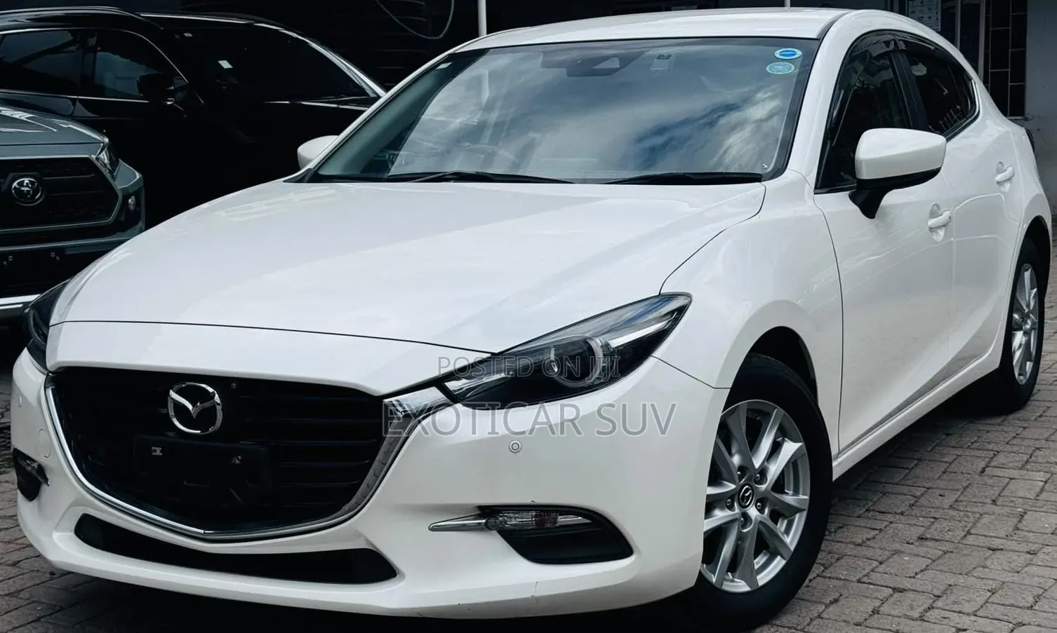 Mazda Axela 2019 White